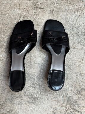Women's  Naturalizer black bow slide, size 9 med